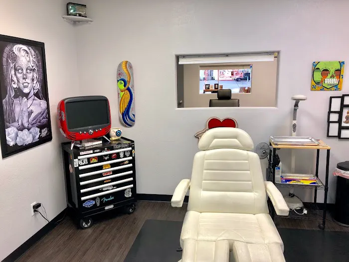 Sea City Tattoo & Body Piercing 0
