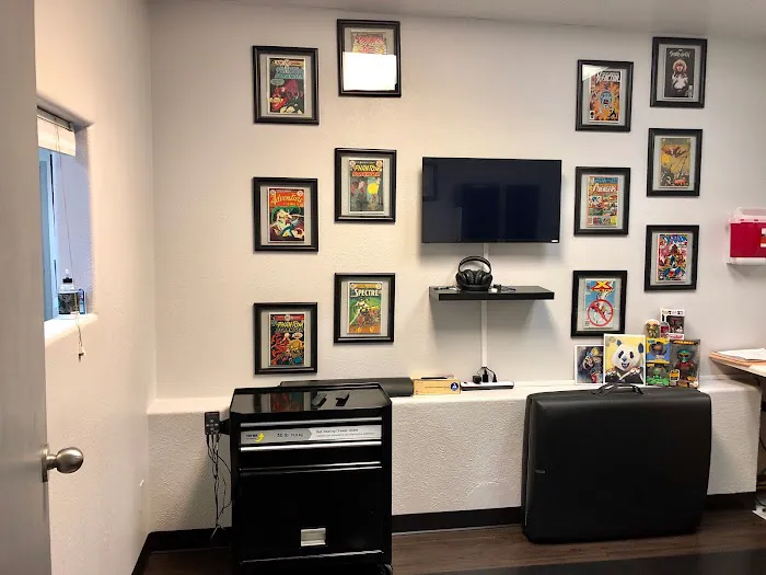 Sea City Tattoo & Body Piercing 4