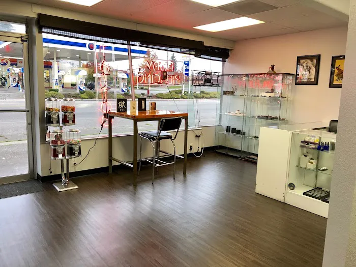 Sea City Tattoo & Body Piercing 1
