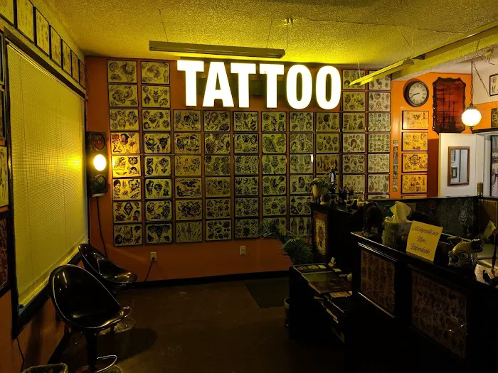 Tattoosmith & Company 2