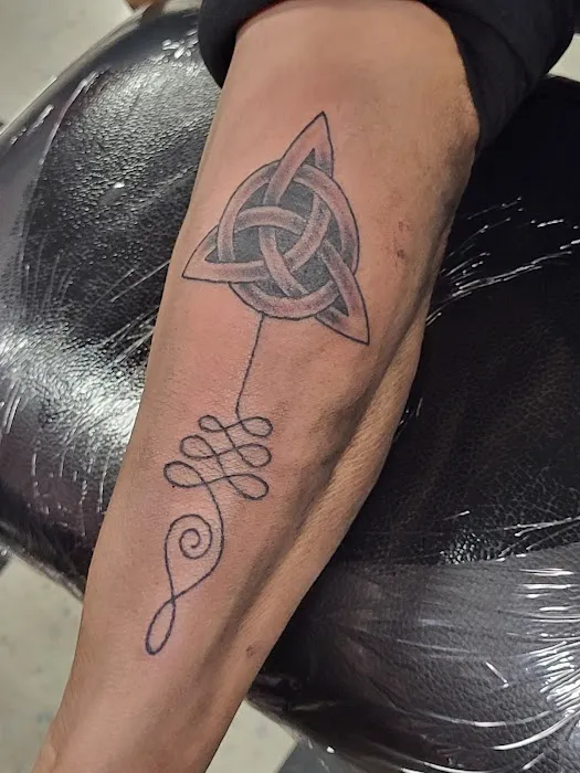 Stray Cat Tattoo 9