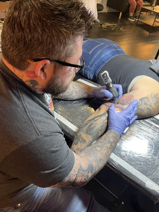 Contrast Tattoo studio 2