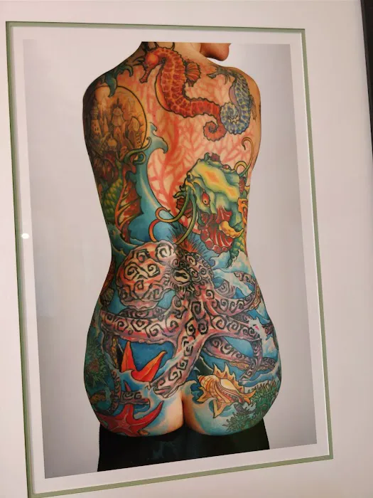 Tina Bafaro Tattoist/Sweet Bee Tattoo 5