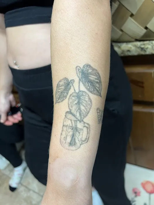 Moona Tattoo 0