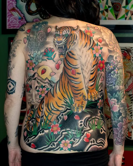 Moonlight Tattoo 8