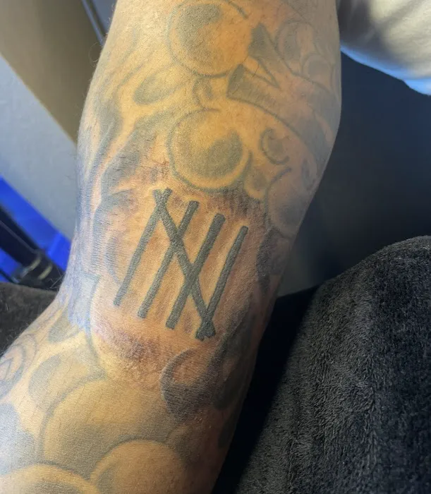 Prolific Tattoo 0