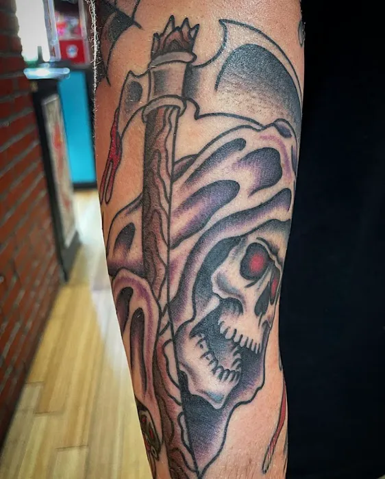 7th Street Tattoo 3
