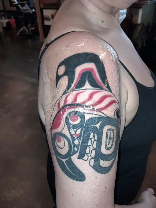 Coastal Lines Tattoo Emporium 7