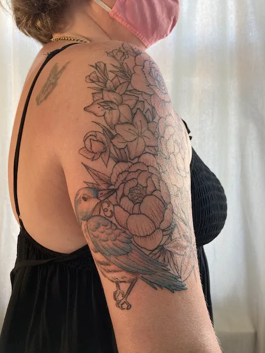 Ryderville Ink Tattoos & Fine Art & Gallery 0