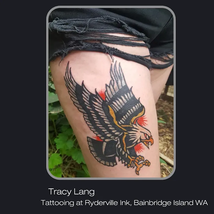 Ryderville Ink Tattoos & Fine Art & Gallery 8