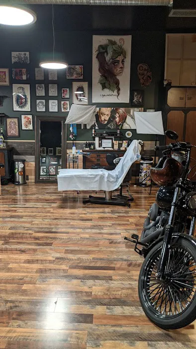 Woodwork Tattoo & Gallery 5