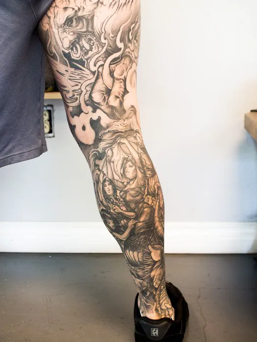 Woodwork Tattoo & Gallery 8