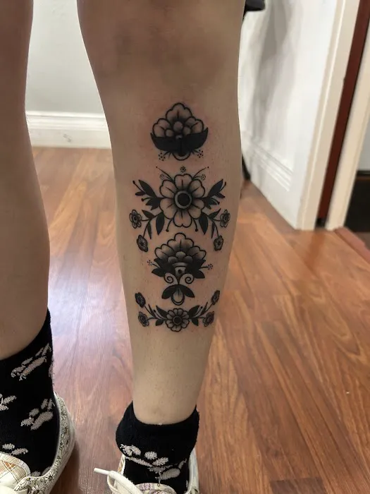 Triple Crown Tattoo Studio 0
