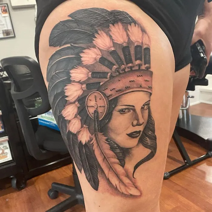 Triple Crown Tattoo Studio 8