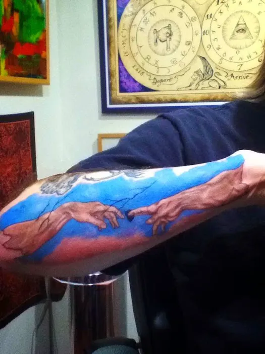 Chameleon Ink Tattoo & Body Piercing 1