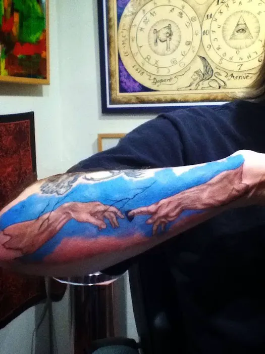 Chameleon Ink Tattoo & Body Piercing 2