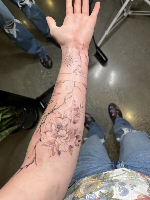 Fine Tattoo Studio 6