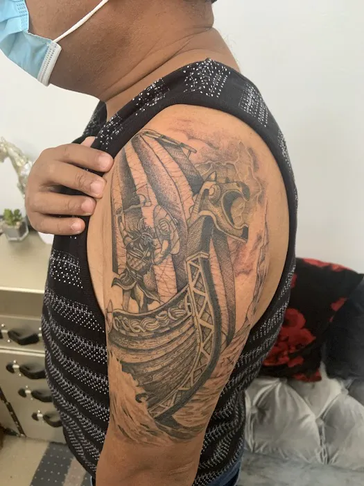 Rum Thai Tattoo 3