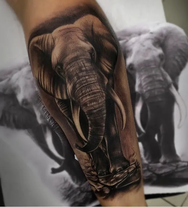Crown Ink Tattoo and Piercing 6