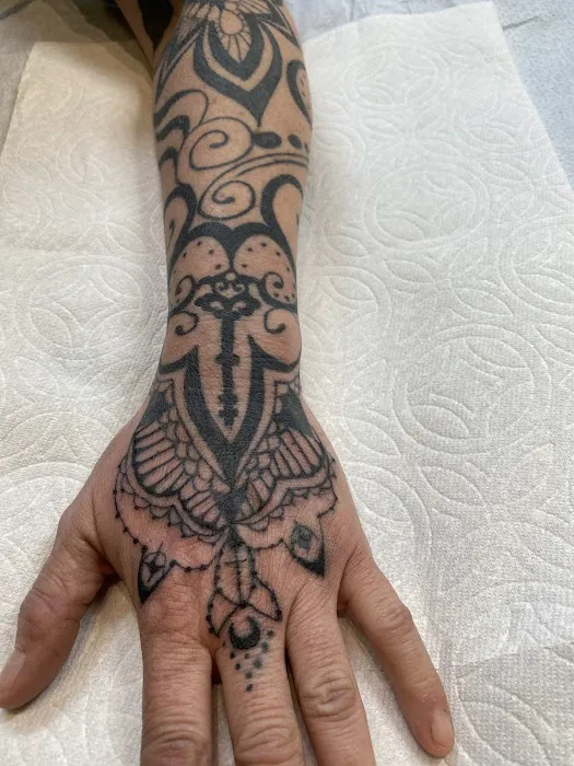 Madame Lazonga Tattoo 7