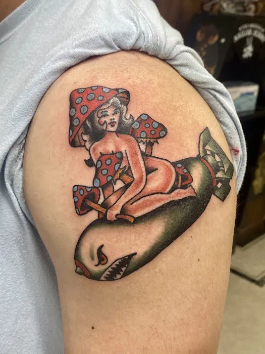 Top hat Tattoo 7