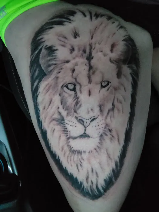 Maple Valley Tattoo and Piercing 1