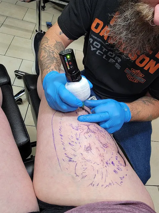Maple Valley Tattoo and Piercing 4