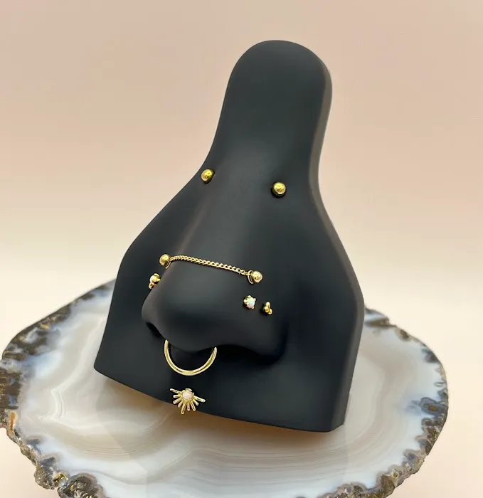 Glimpse Piercing Boutique 6