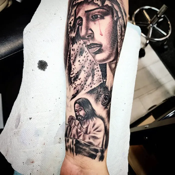 INKY'S TATTOOS 1