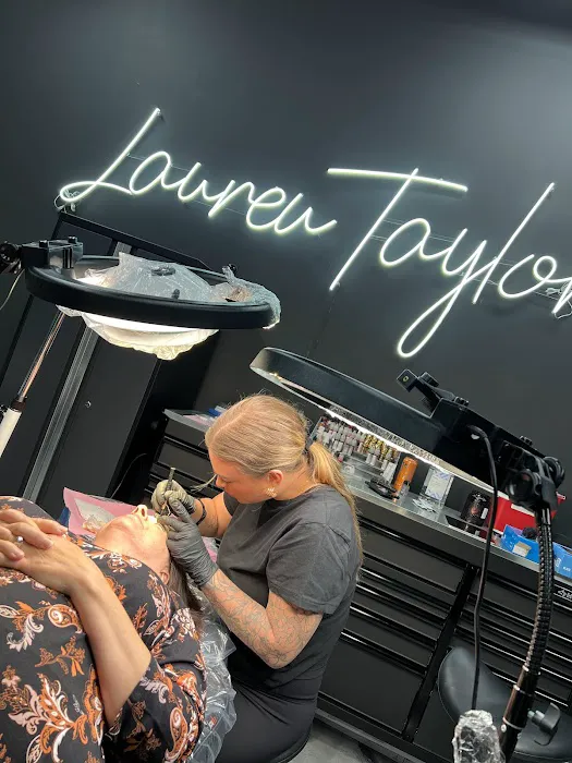 Lauren Taylor Academy Permanent Makeup Training 2