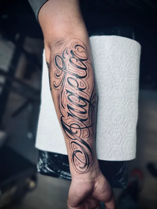 cstudiotattoo shop 2