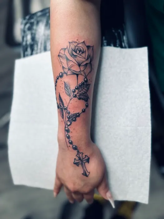 cstudiotattoo shop 4