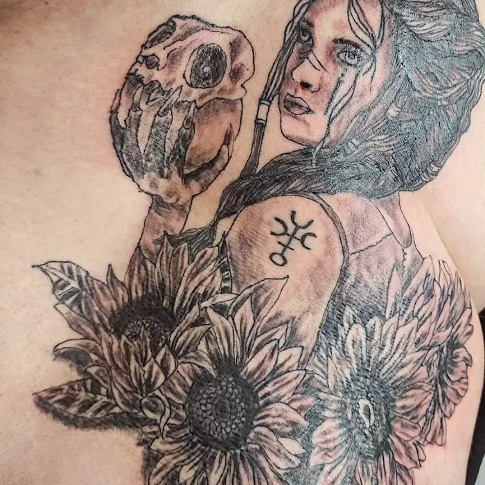 Inkstaind Tattoo Studio 0