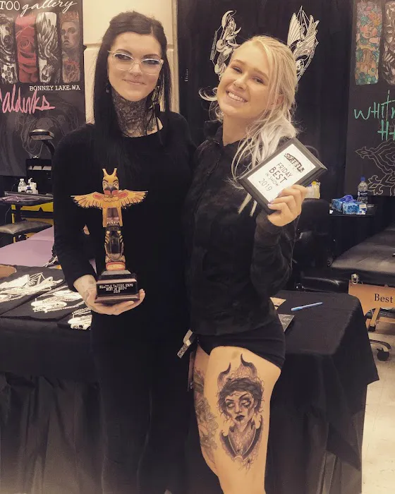 PARADOX TATTOO GALLERY 4
