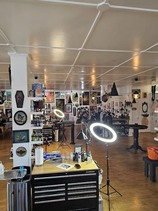 Ravens Claw Tattoo & Gallery 2