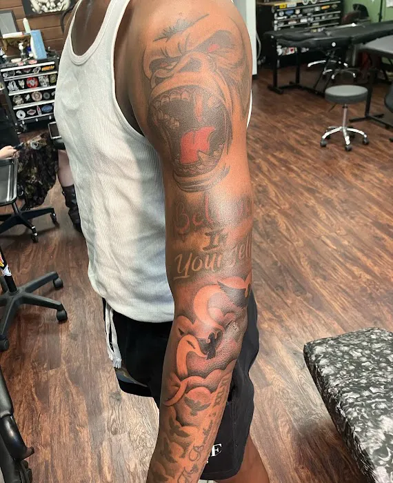 Pacific Ave Tattoo 5
