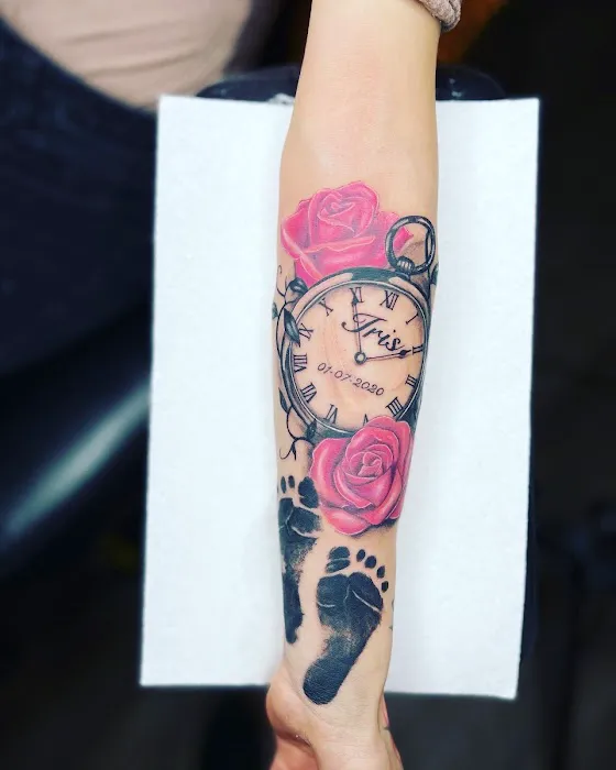 PRONOIA INK STUDIO 4