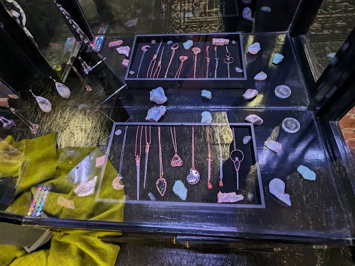 Obsidian Body Piercing 6