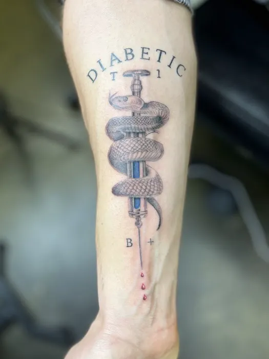 Bloodstone Tattoo Studio 7