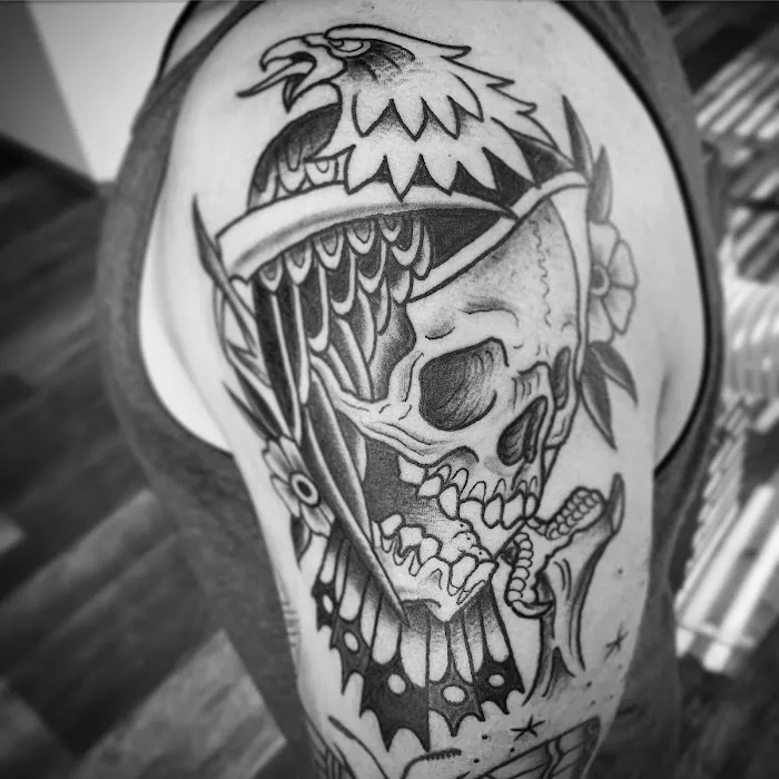 Luna Tattoo 3