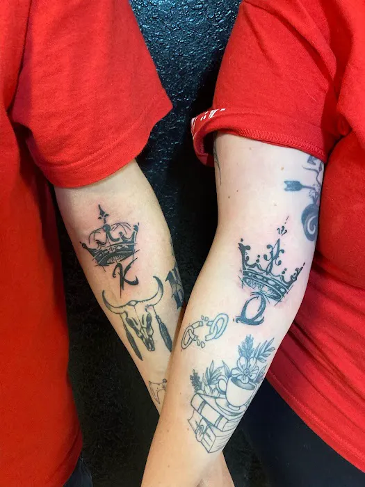 Thedarkartcollective tattoo studio 0