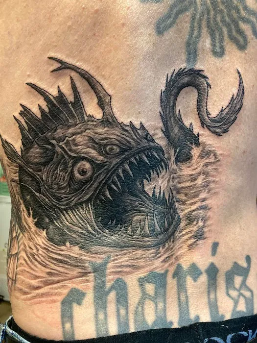 Thedarkartcollective tattoo studio 4