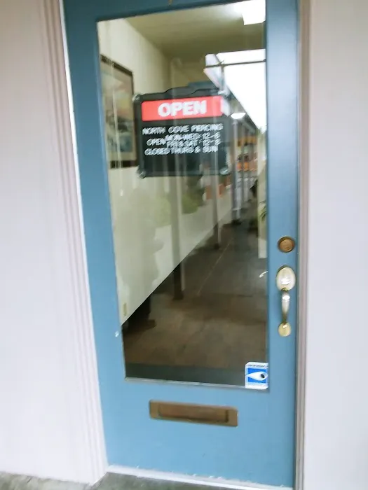 North Cove Piercing Studio 4