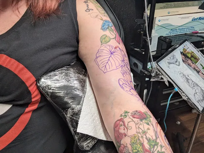 Old Trolley Tattoo 4