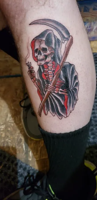 Mount Peak Tattoo and Body Piercing 0