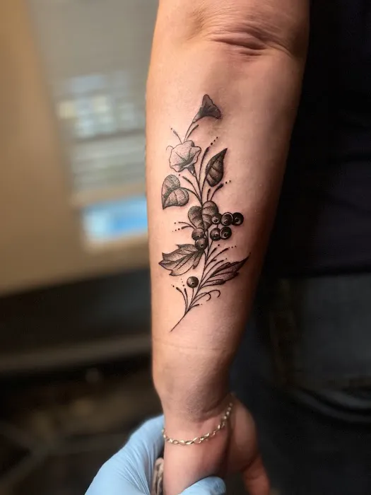 Aces and Eights Tattoo 6