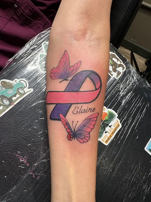 Bigfoot Tattoo & Piercing 1