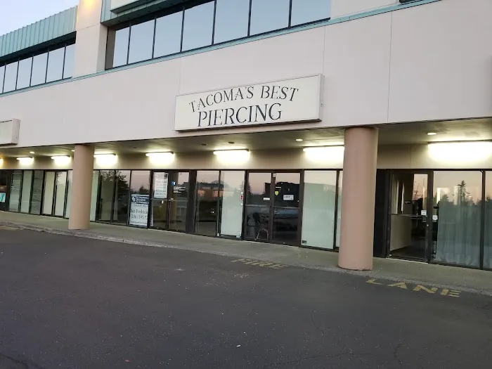 Tacoma's Best Piercing 3