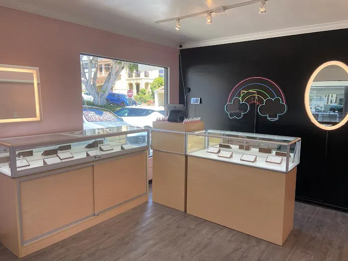 Rainbow Piercing & Jewelry 7