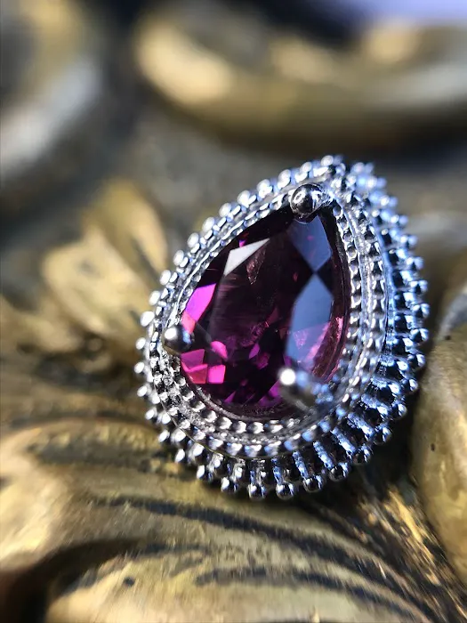 Sacrament Body Piercing & fine jewelry 2